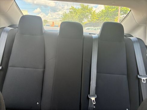 Used 2025 Nissan Sentra S FWD image 32