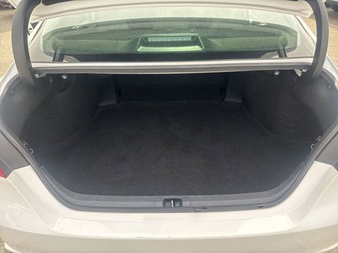 Used 2023 Toyota Camry SE image 25