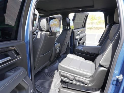 Used 2026 GMC Yukon XL Elevation w/ Elevation Premium Package image 29