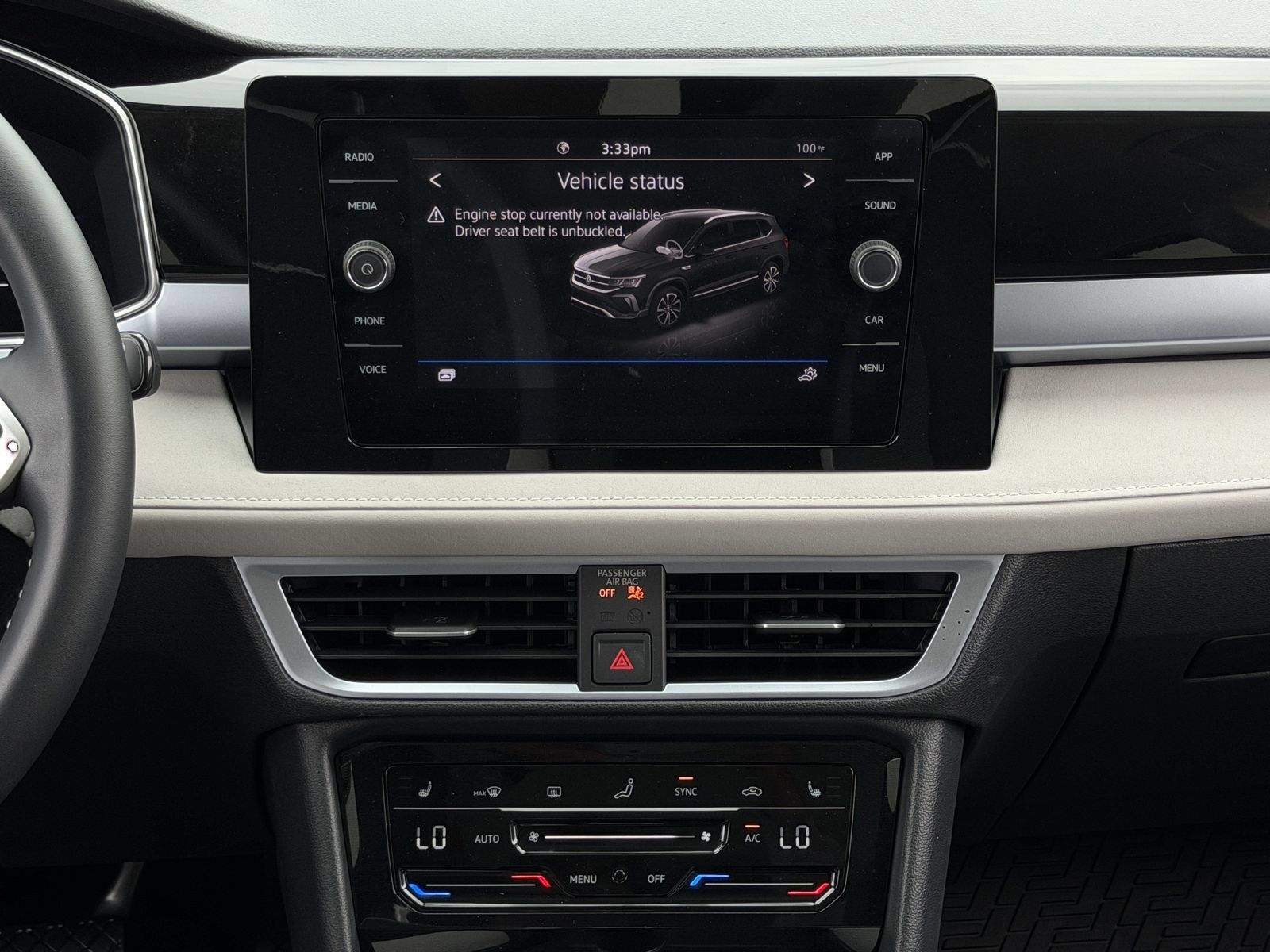 New 2026 Volkswagen Taos SE FWD image 18