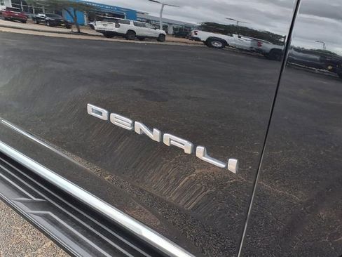 Used 2023 GMC Yukon Denali w/ Max Trailering Package AWD/4WD image 11