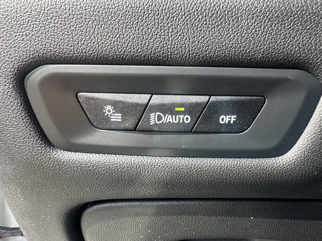 Used 2026 BMW X5 xDrive40i AWD/4WD image 30