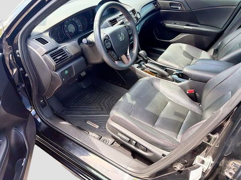 Used 2017 Honda Accord Sport Special Edition image 23