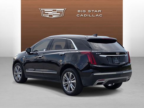 Certified 2024 Cadillac XT5 Premium Luxury FWD image 3