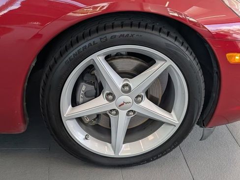 Used 2012 Chevrolet Corvette Convertible image 13