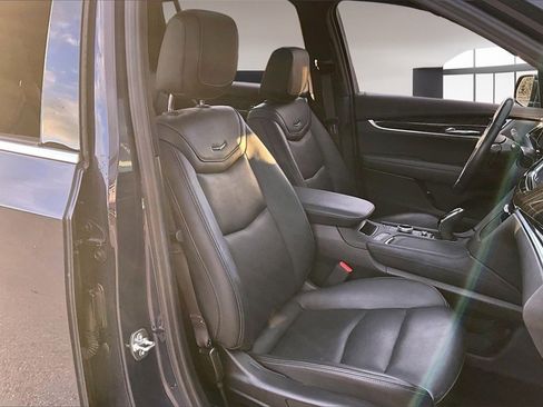 New 2025 Cadillac XT6 Premium Luxury image 7