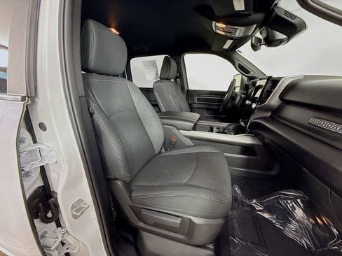 Used 2025 RAM 2500 Big Horn image 27