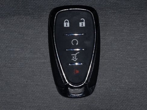 Used 2024 Chevrolet Equinox LT image 32