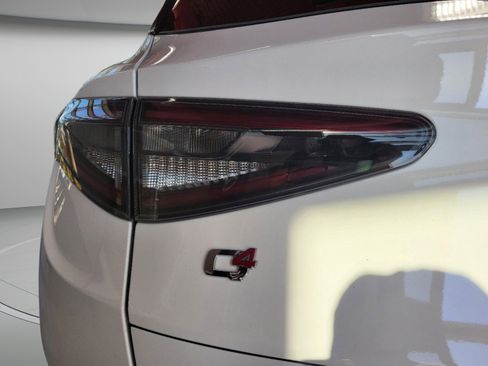 New 2025 Alfa Romeo Stelvio Sprint AWD/4WD image 19