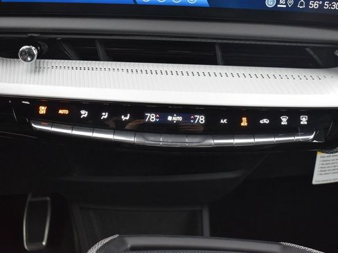 New 2026 Cadillac Optiq Sport 2 image 19