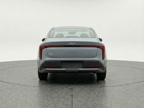 Used 2025 Kia K4 LXS image 7