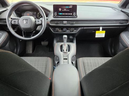Used 2025 Honda HR-V Sport image 16