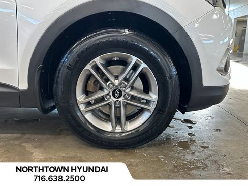 Used 2018 Hyundai Santa Fe Sport w/ 2.4L Value Package 02 AWD/4WD image 32