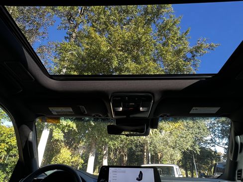 Used 2025 Lexus LX 700h Overtrail image 37