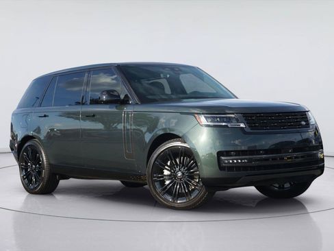 Used 2025 Land Rover Range Rover Long Wheelbase SE AWD/4WD image 2