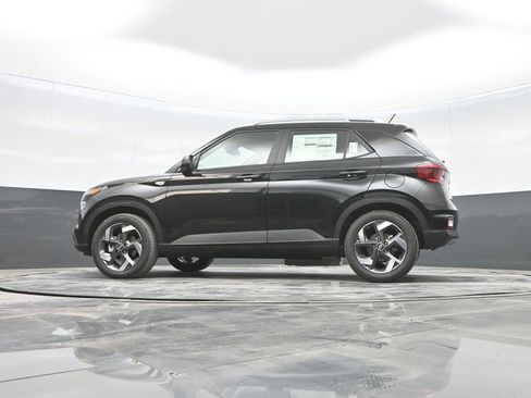 New 2026 Hyundai Venue SEL image 33