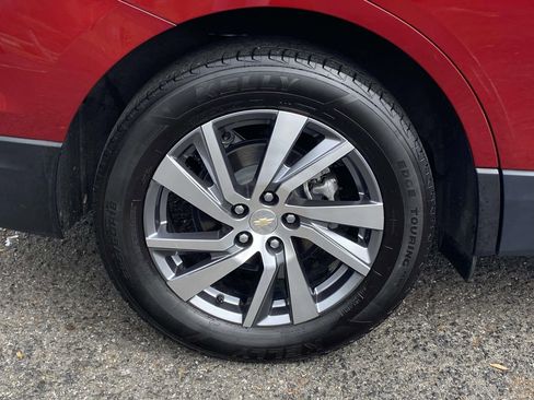 Used 2023 Chevrolet Equinox Premier FWD image 7