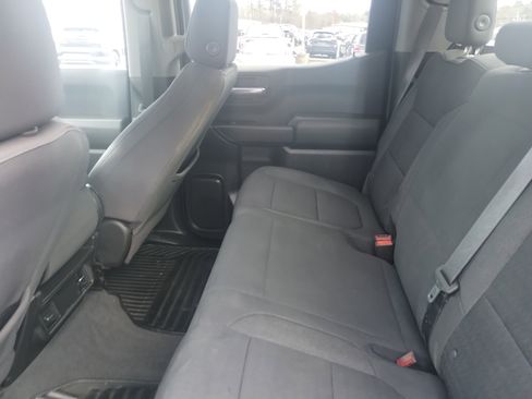 Used 2022 Chevrolet Silverado 1500 Custom image 15