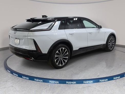 New 2026 Cadillac Lyriq Premium Sport AWD/4WD image 5