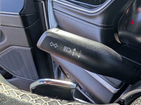 Used 2024 Jeep Grand Cherokee L Altitude image 30