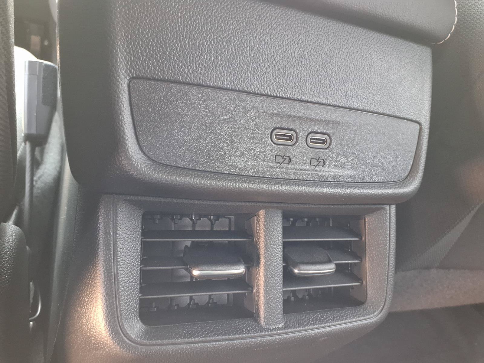 New 2027 GMC Terrain Elevation FWD image 17