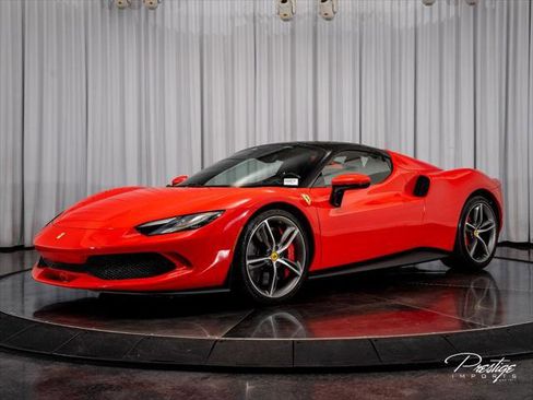 Used 2024 Ferrari 296 GTS RWD image 5