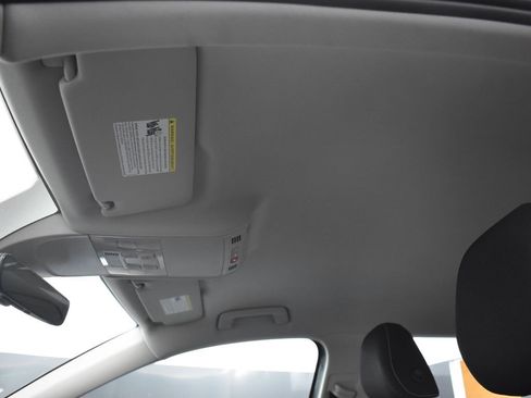 Used 2023 Volkswagen Taos S w/ IQ Drive S Package image 9