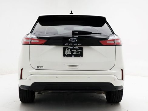 Used 2022 Ford Edge ST-Line image 7