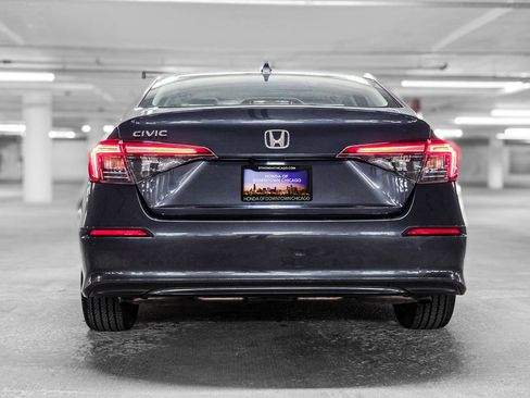 Used 2023 Honda Civic EX image 7