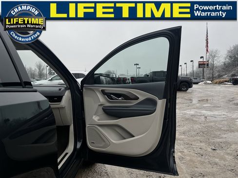 Certified 2022 GMC Terrain Denali w/ Denali Premium Package image 37