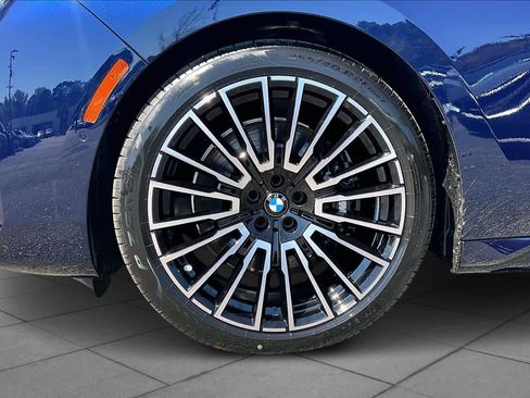 New 2026 BMW 760i xDrive w/ Executive Package image 11
