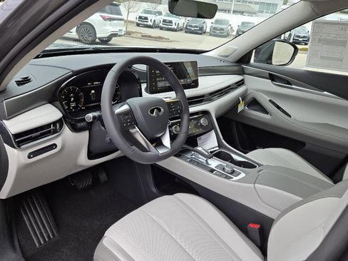 New 2026 INFINITI QX60 Luxe w/ Cargo Package AWD/4WD image 4