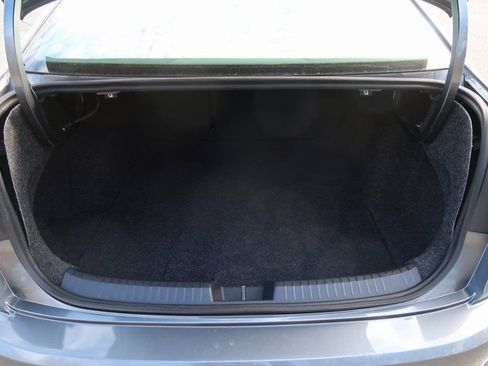 Used 2019 Volkswagen Jetta S image 31