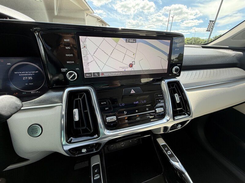 Used 2023 Kia Sorento SX FWD image 19