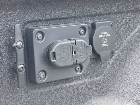 New 2026 RAM 3500 Laramie AWD/4WD image 30