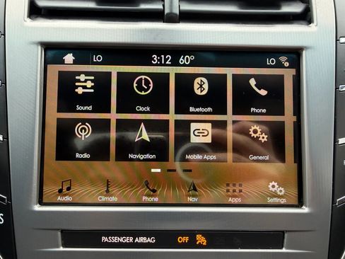 Used 2017 Lincoln MKZ Reserve w/ Technology Package FWD image 26