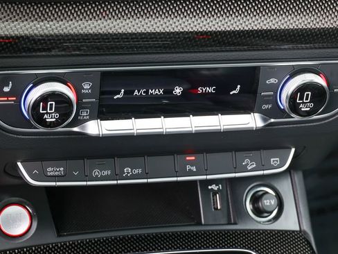 Used 2021 Audi SQ5 Premium Plus w/ Premium Plus Package image 14