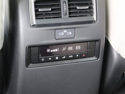 Used 2025 MAZDA CX-90 3.3 Turbo w/ Preferred Package image 15