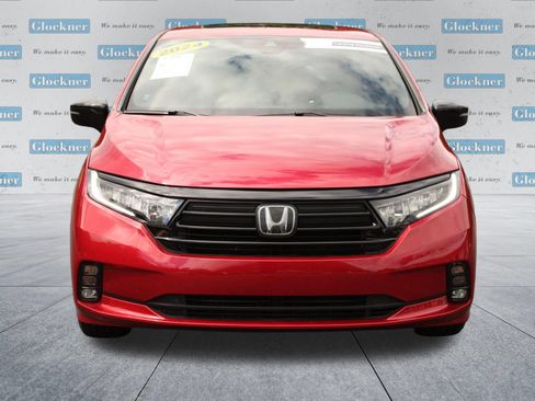Used 2024 Honda Odyssey Sport image 2