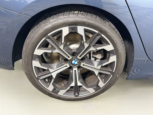 Used 2025 BMW 330i Sedan RWD image 36