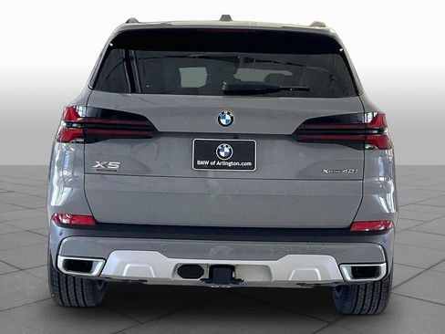 Certified 2025 BMW X5 xDrive40i w/ Parking Assistance Package AWD/4WD image 4