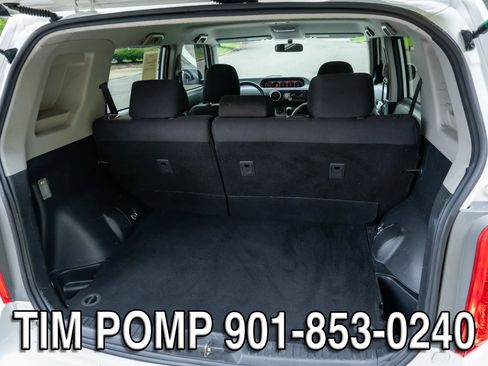 Used 2010 Scion xB FWD image 14