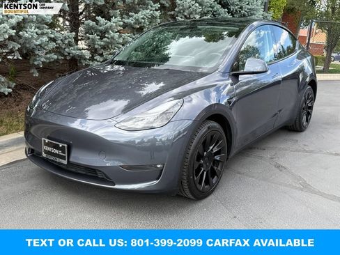 Used 2023 Tesla Model Y Long Range AWD/4WD image 3