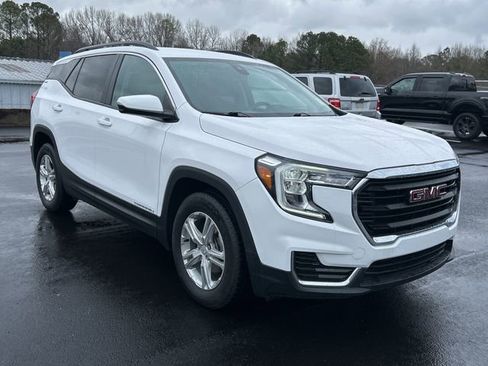 Used 2022 GMC Terrain SLE w/ Driver Convenience Package image 6