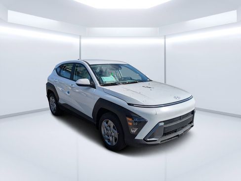 New 2026 Hyundai Kona SE FWD image 1