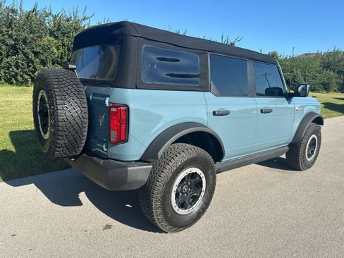 Used 2023 Ford Bronco Big Bend w/ Sasquatch Package AWD/4WD image 14