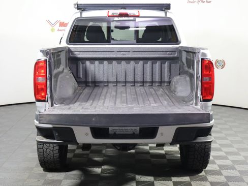 Used 2019 Chevrolet Colorado Z71 AWD/4WD image 10