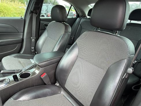 Used 2015 Chevrolet Malibu LT FWD image 17