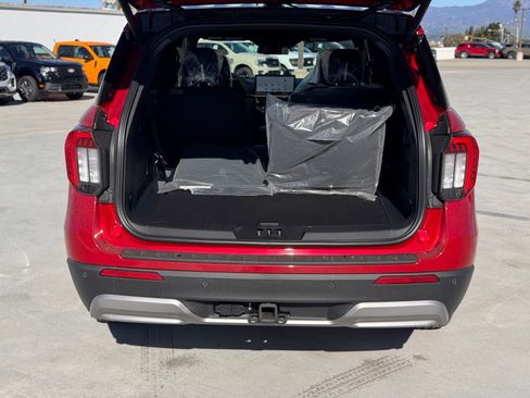 New 2026 Ford Explorer Platinum RWD image 13