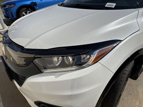 Certified 2022 Honda HR-V Sport image 6